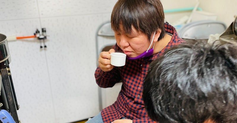 nhân viên thử cà phê nhân viên thử cà phê